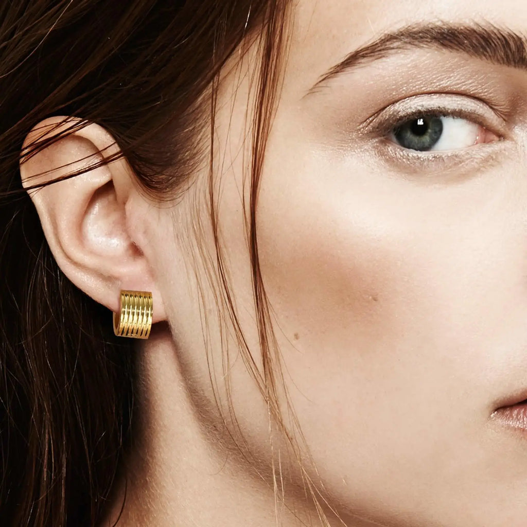 Ribbed Gold Hoop Earrings – Stainless Steel Huggie Hoops Hoop Earrings SPOT