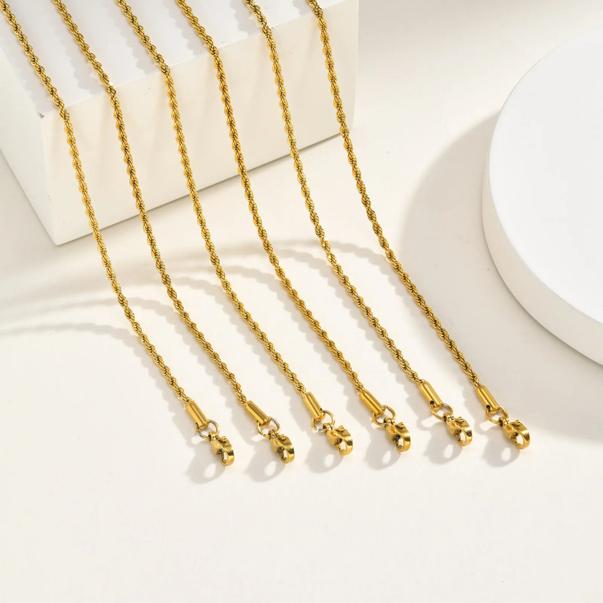 Gold Rope Chain Necklace – Tarnish-Free Stainless Steel Twisted Link Chain Necklace SPOT