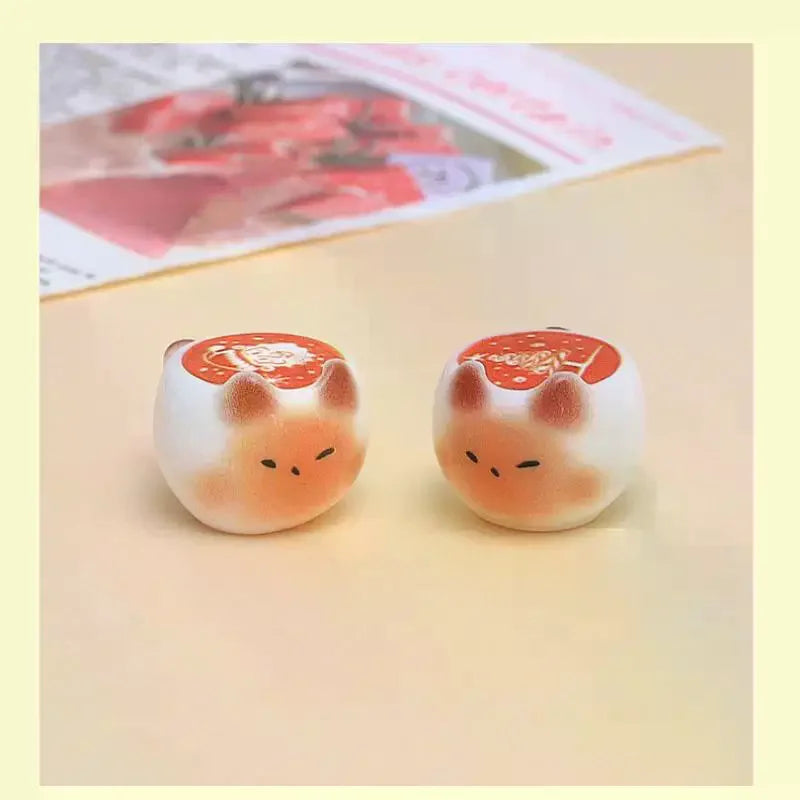 Kawaii Resin Cat Coffee Cup Figurines – Desk & Shelf Décor Resin Figurines SPOT