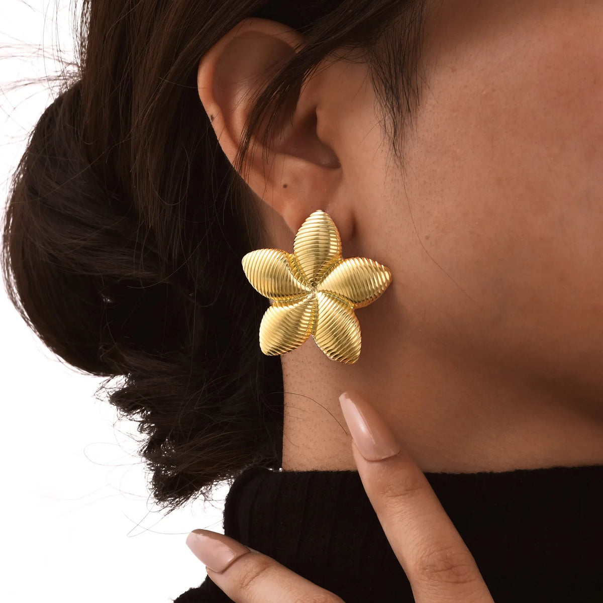 Meaeguet Flower Stud Earrings – Gold Stainless Steel Floral Stud Earrings SPOT Default Title