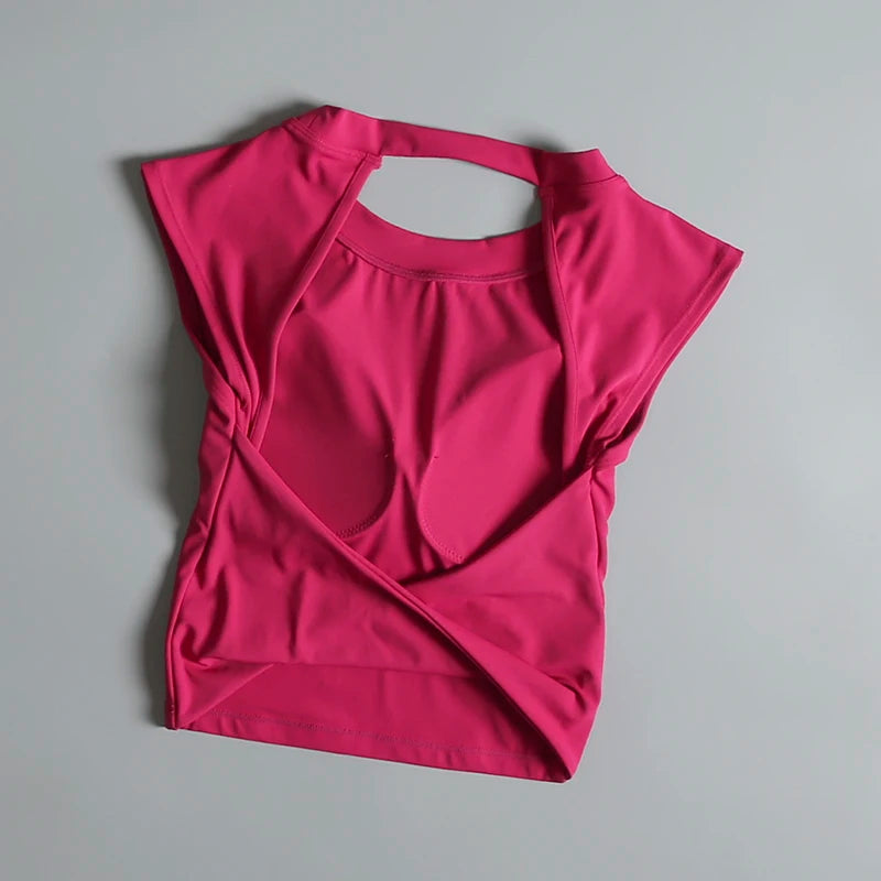 Women's Backless Yoga Crop Top – Built-In Pad, Quick-Dry Fit Yoga Crop Top SPOT Red L