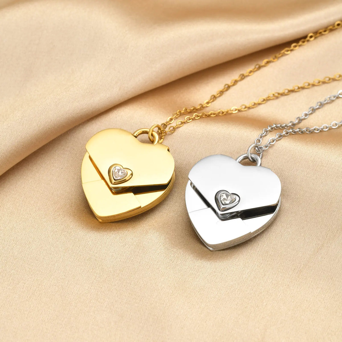 Custom Heart Locket Necklace – Free Laser Engraving | Meaeguet Locket Necklace SPOT