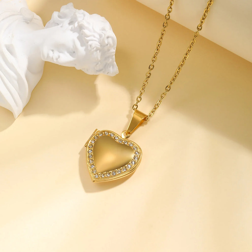 Cubic Zirconia Heart Pendant Necklace – Boho Gold CZ Pendant Necklace SPOT