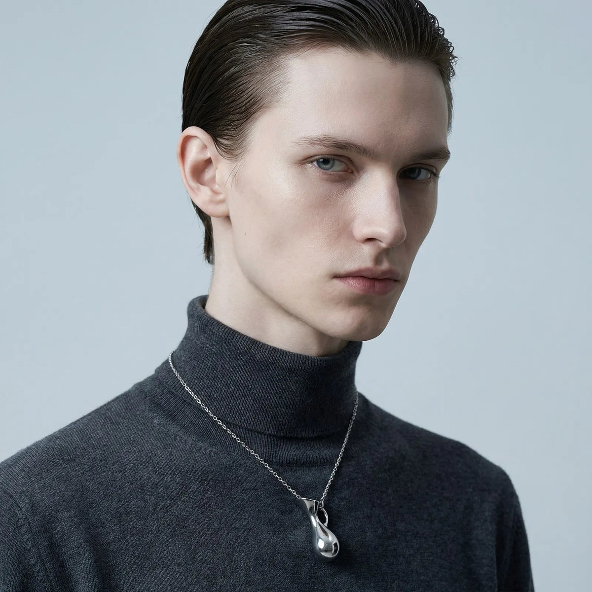 Meaeguet Vase Pendant Long Necklace | Silver Thin Chain Pendant Necklace SPOT