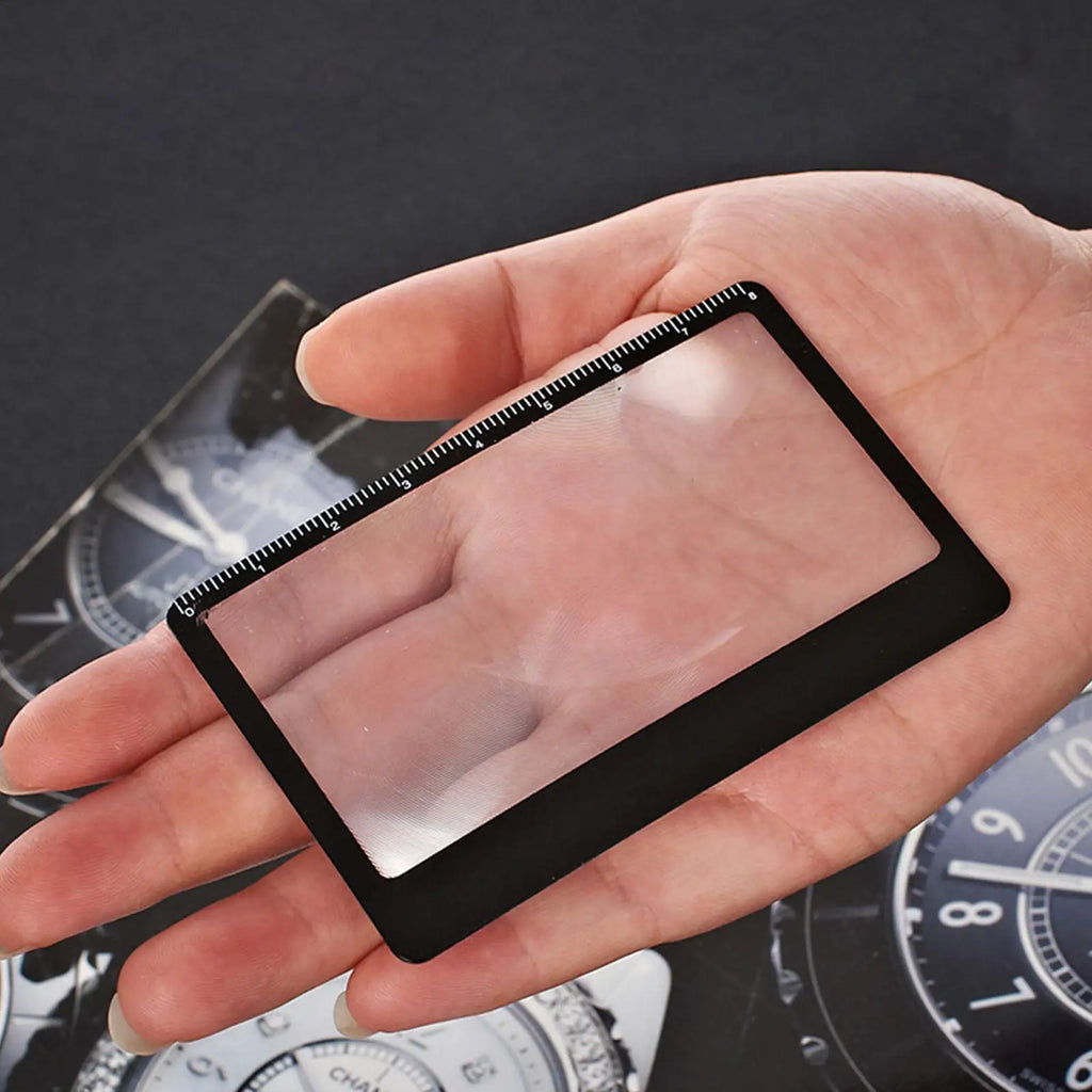 Mini Wallet Magnifier Card – 3X Pocket Magnifying Glass Pocket Magnifier Card SPOT