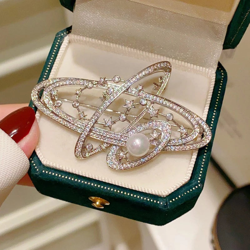 Elegant Pearl Flower Brooch Pin – Women's Fashion Jewelry Fashion Brooch Pin SPOT