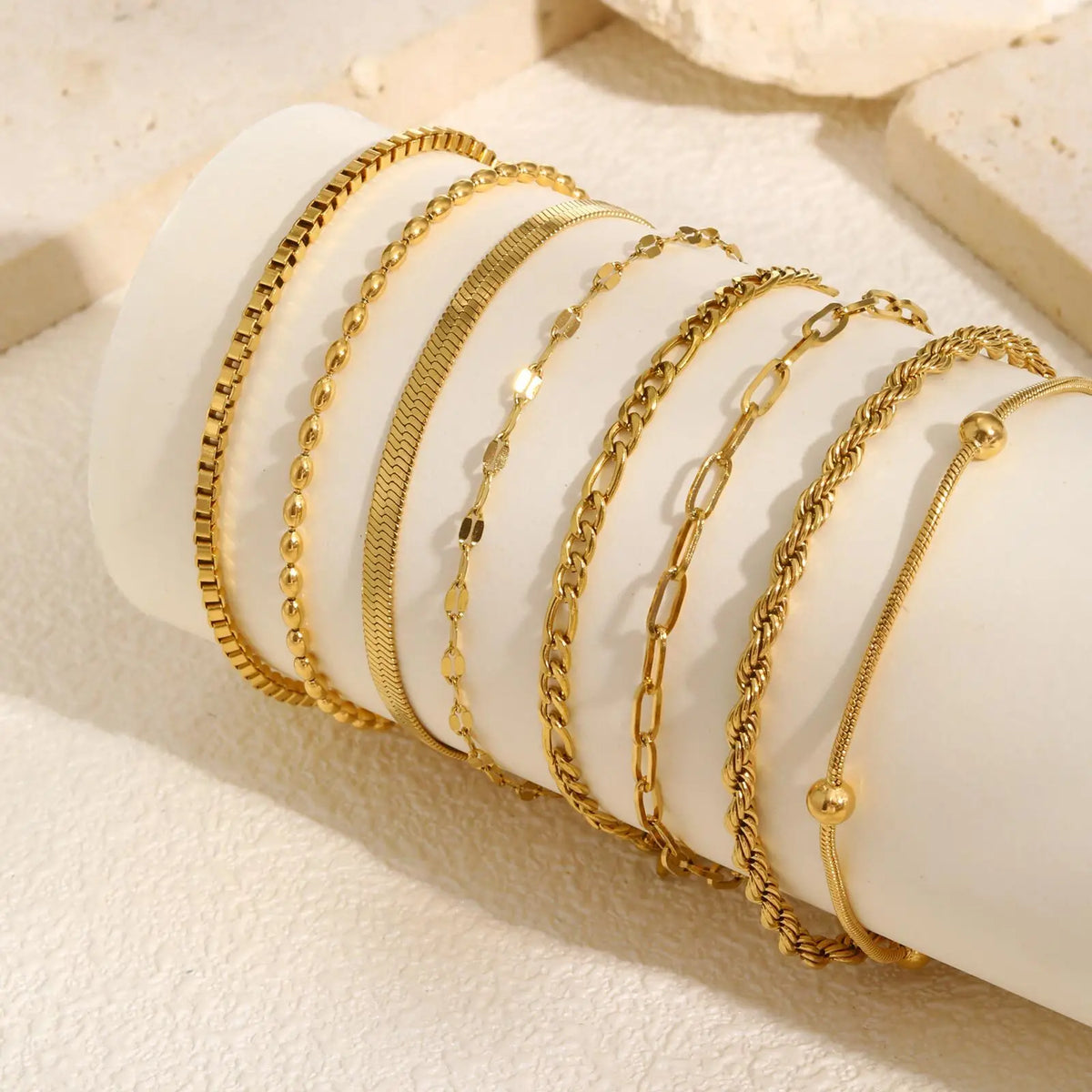 Meaeguet Gold Link Chain Bracelet – Stackable Stainless Steel Chain Link Bracelet SPOT