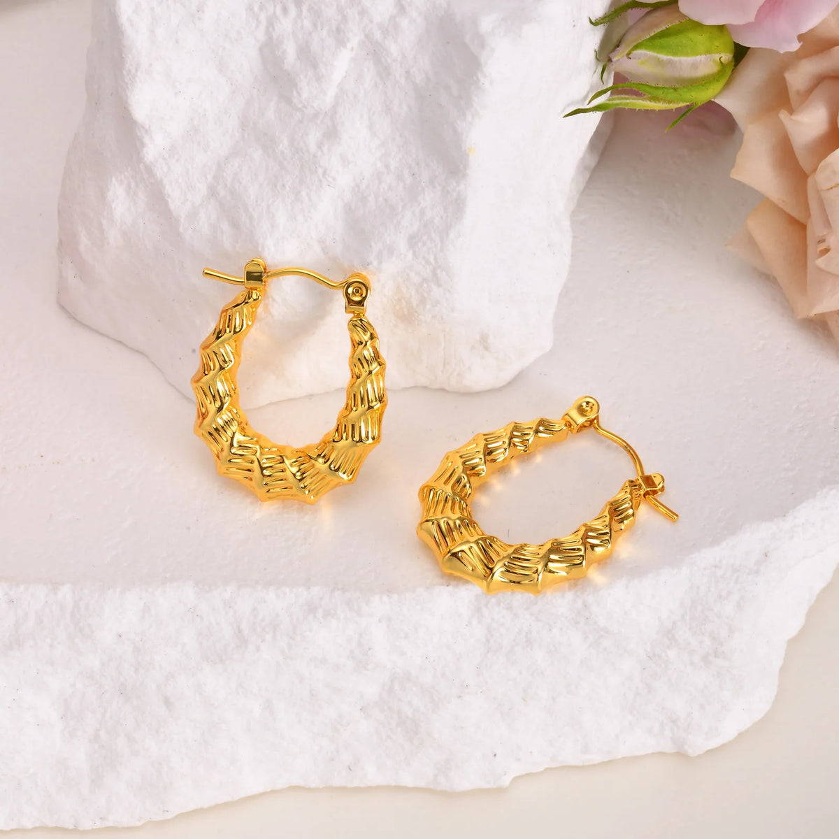 Bamboo Hoop Huggie Earrings – 18K Gold Plated Lightweight Hoop Huggie Earrings SPOT