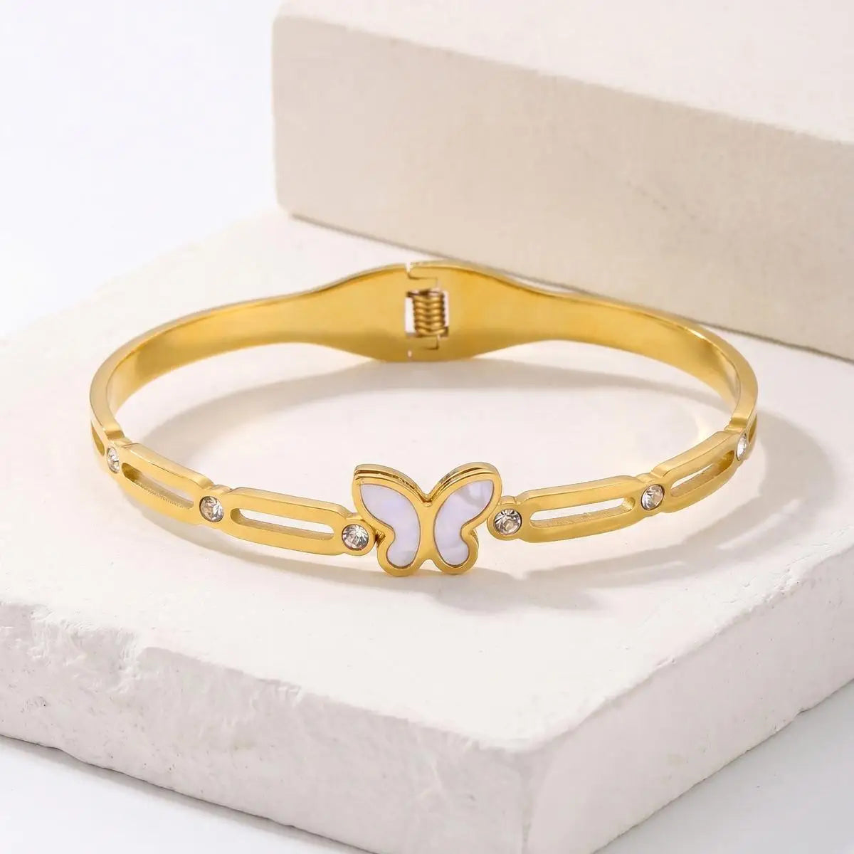 18K Gold Plated Shell Butterfly Bangle – Pavé Zirconia Women Bangle Bracelet SPOT