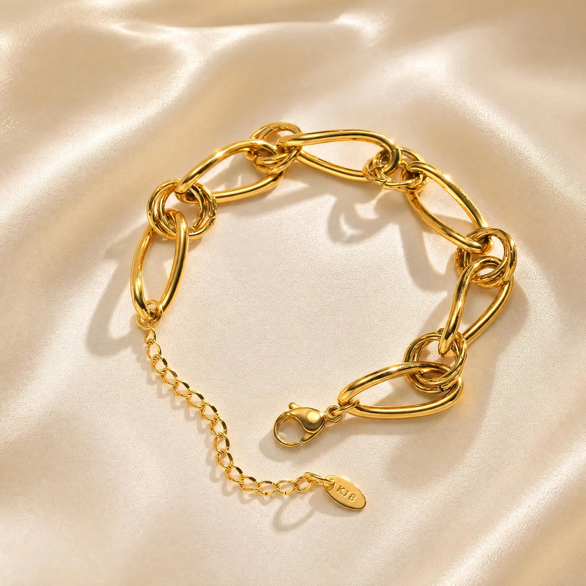 Chunky Geometric Link Bracelet – 18K Gold Plated Adjustable Chain Link Bracelet SPOT