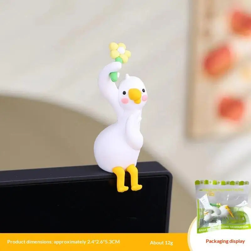 Cute Mini Goose Figurines – Desk, Monitor & Dashboard Decor Decorative Figurine SPOT 1