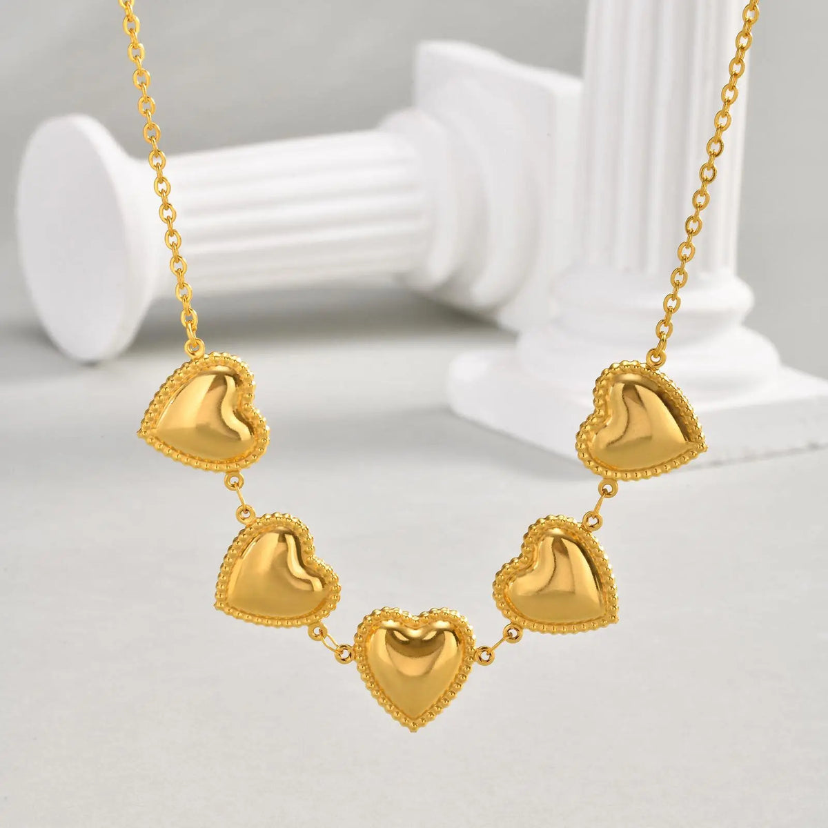 18k Gold Heart Pendant Necklace – Waterproof Stainless Steel Heart Pendant Necklace SPOT