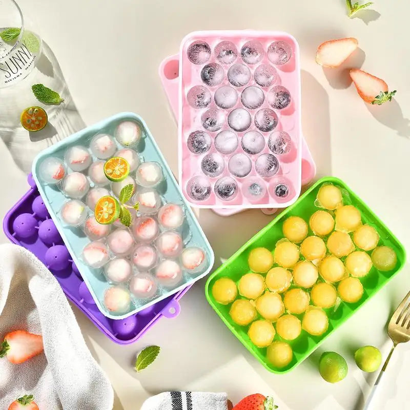 Silicone Ice Cube Mold 25 Grids with Lid – Easy Release Silicone Ice Mold SPOT