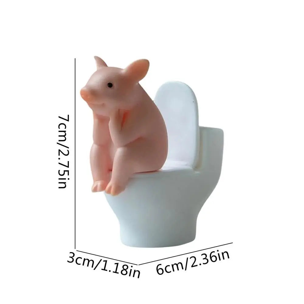 Cute Pig Toilet Figurine – Funny Desk & Home Décor Ornament Novelty Figurine SPOT a