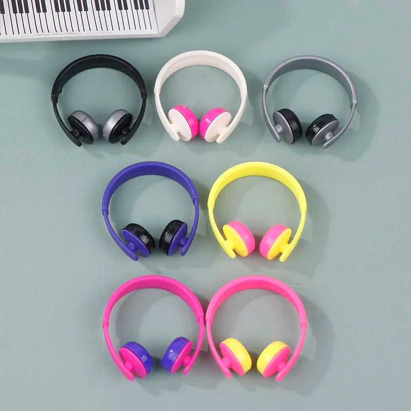 5-Pack Mini Headphone Figurines – DIY Dollhouse & Craft Decor Miniature Craft Figurines SPOT