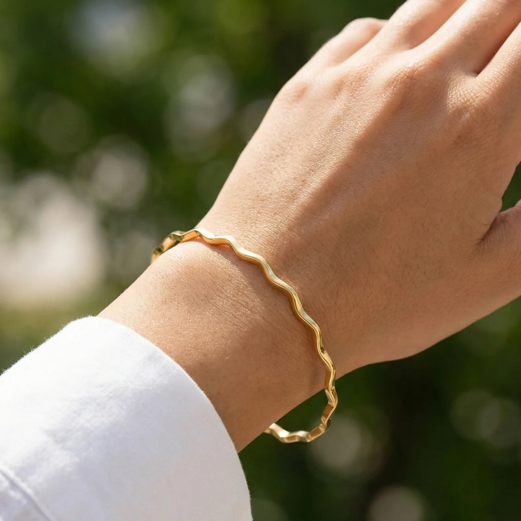 Wavy Gold Bangle Bracelet – Stainless Steel Minimalist Jewelry Bangle Bracelet SPOT