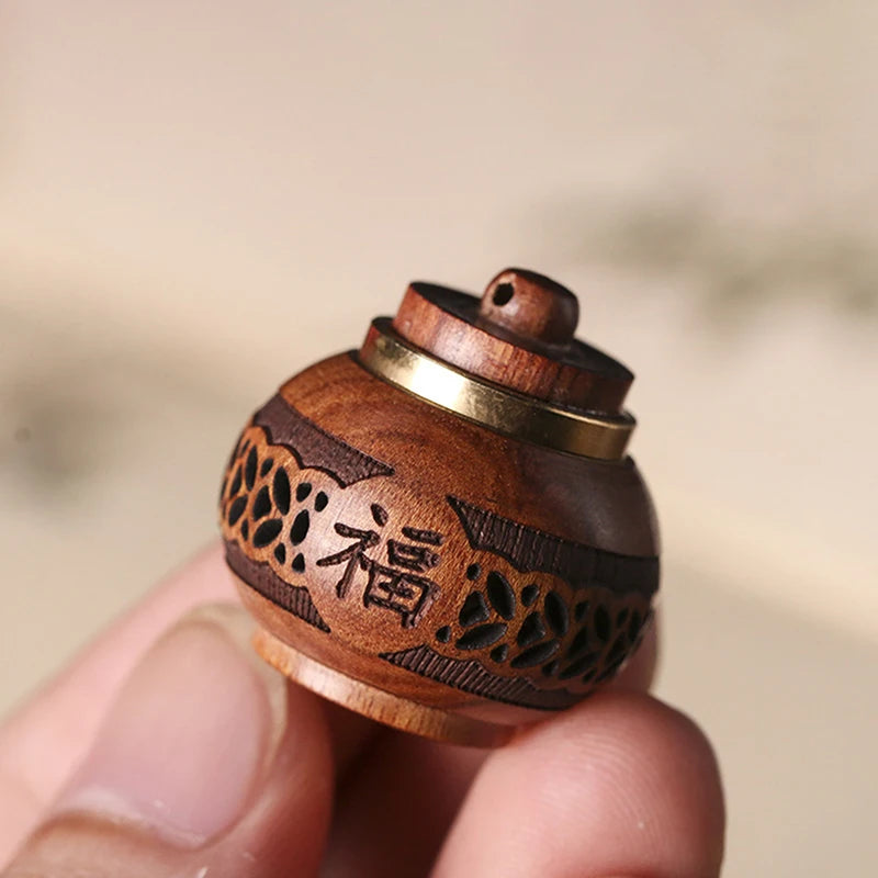 Wood Hollow Carved Aromatherapy Diffuser Bottle Car Pendant Aromatherapy Diffuser Pendant SPOT