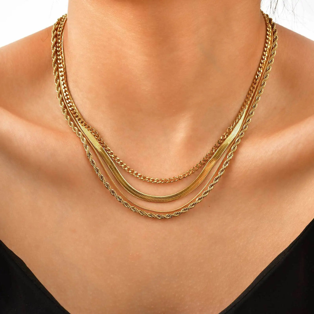 Meaeguet Herringbone Necklace – Dainty Gold Layered Chain Chain Necklace SPOT