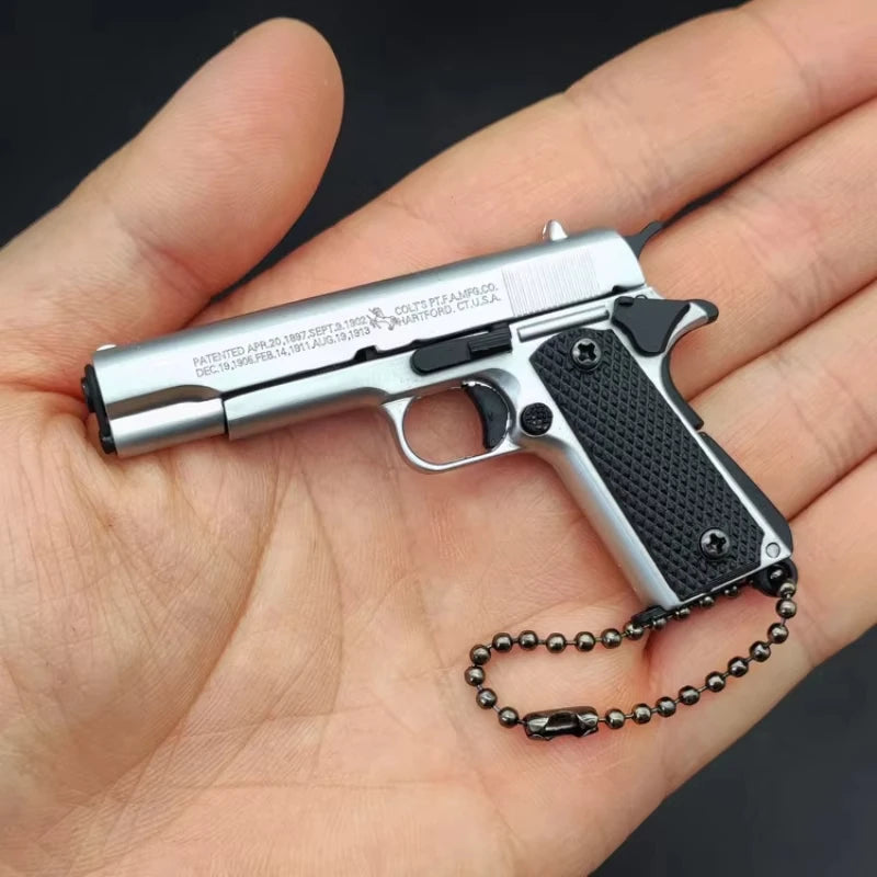 1:3 Mini Alloy M1911 Toy Gun Model Keychain – Gold Collectible Collectible Model Keychain SPOT