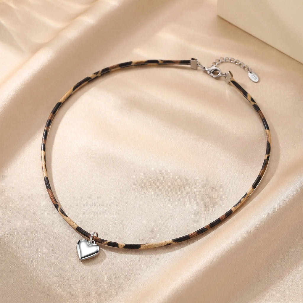 Women's Stainless Steel Heart Leopard Print Choker Necklace Choker Necklace SPOT