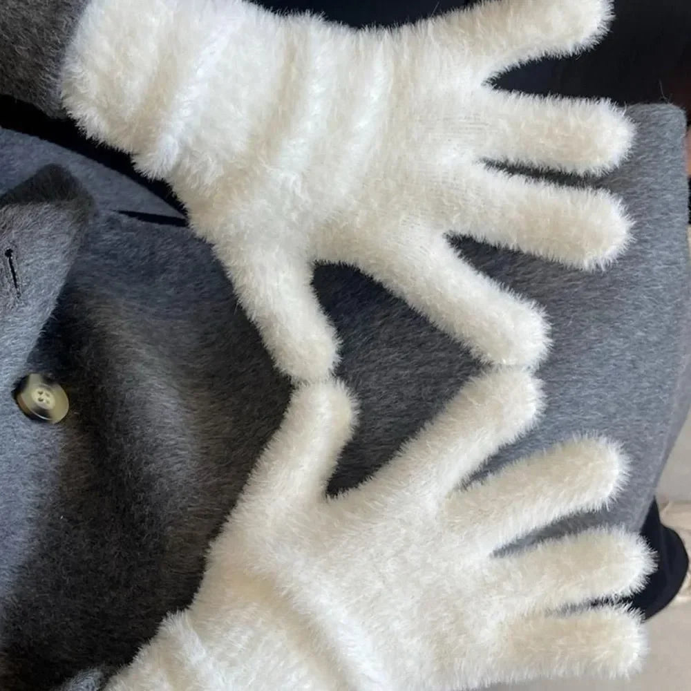 Faux Mink Fur Plush Winter Gloves – Unisex Warm Full Finger Winter Gloves SPOT