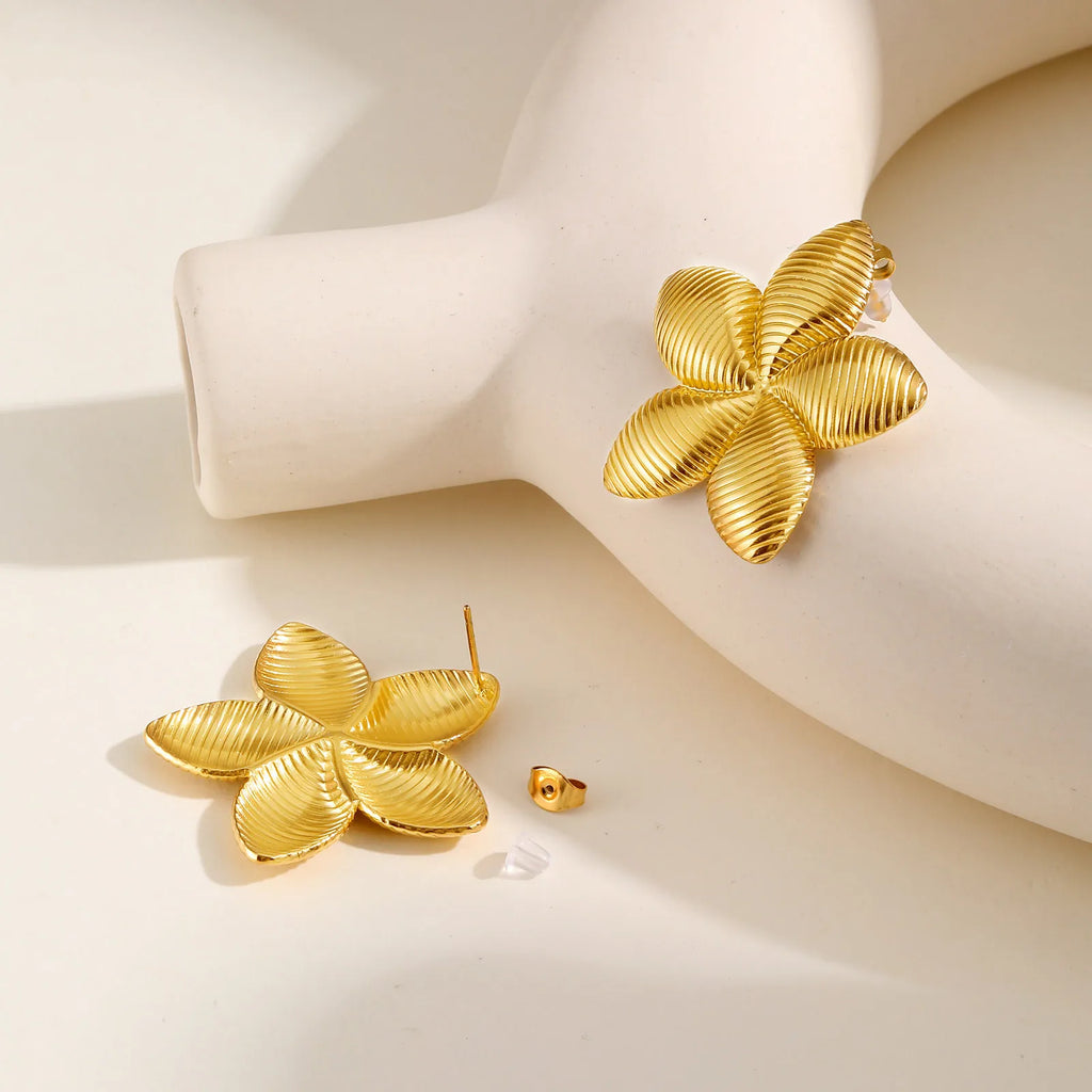 Meaeguet Flower Stud Earrings – Gold Stainless Steel Floral Stud Earrings SPOT