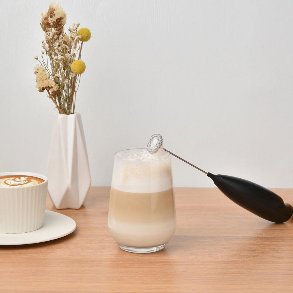 Handheld Milk Frother & Drink Mixer – Coffee & Matcha Handheld Milk Frother SPOT