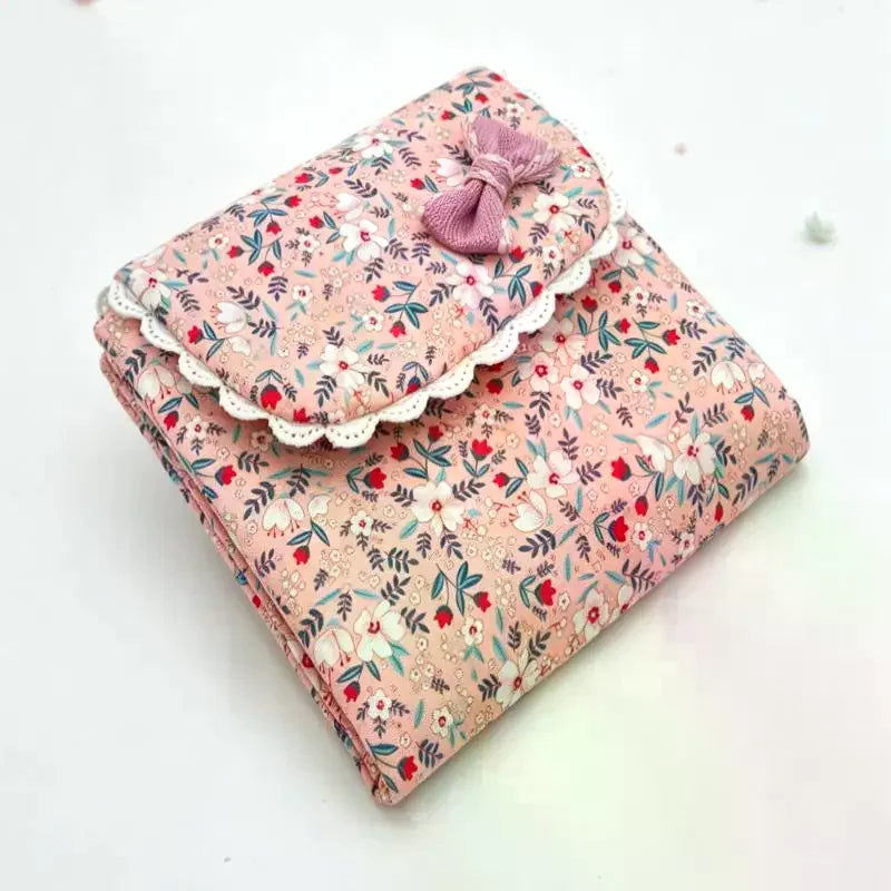 Floral Lace Sanitary Pad Pouch – Discreet Period Storage Bag Period Storage Pouch SPOT