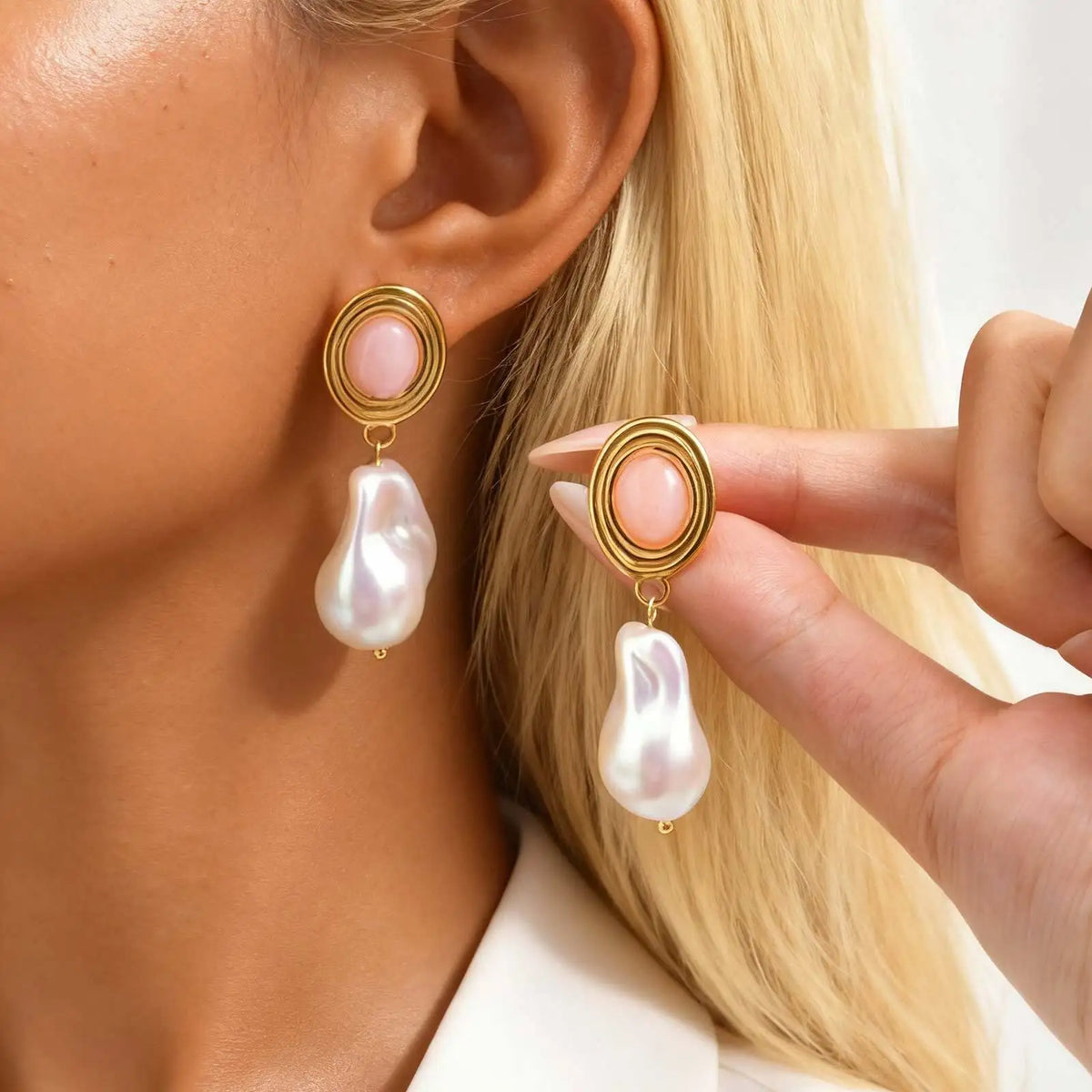 Women Baroque Pearl Dangle Earrings – Gold Statement Jewelry Pearl Drop Earrings SPOT