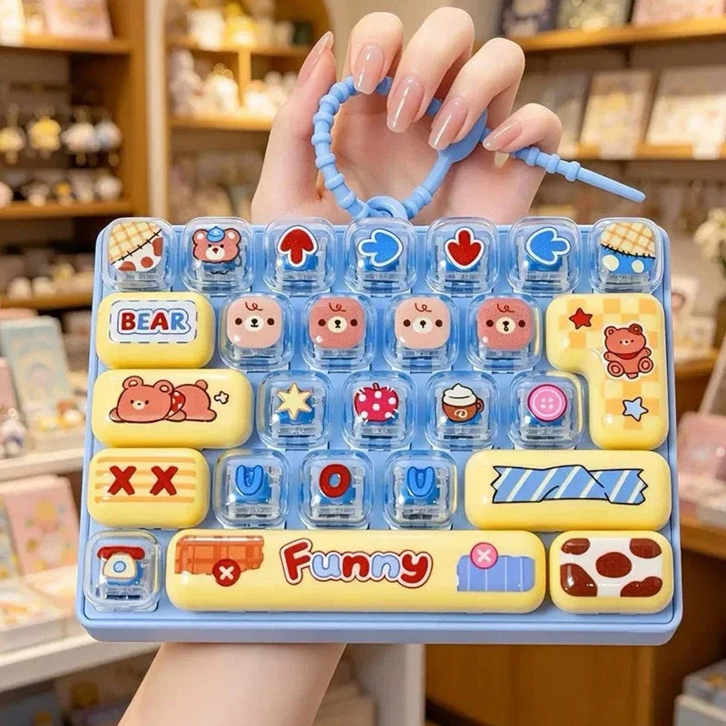 26-Key Fidget Keyboard Keychain – Clicker Keycap Toy Fidget Clicker Toy SPOT