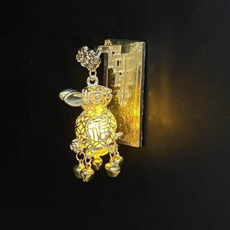 Glowing Lantern Fridge Magnet – Luminous Metal Kitchen Decor Decorative Fridge Magnet SPOT