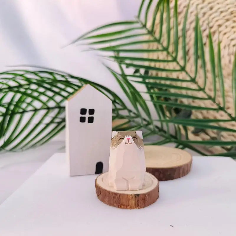 Wooden Mini Cat & Dog Figurines – Hand-Painted Desktop Decor Wooden Animal Figurine SPOT A7