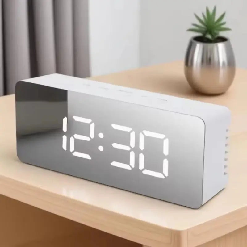 HUXUAN LED Digital Alarm Clock – Temp Display & Night Light LED Alarm Clock SPOT